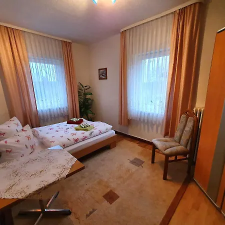 Walpurga Apartamento Elend